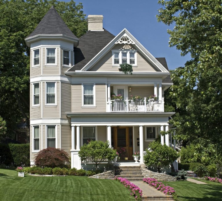 three story house exterior. Handyman home repair job.